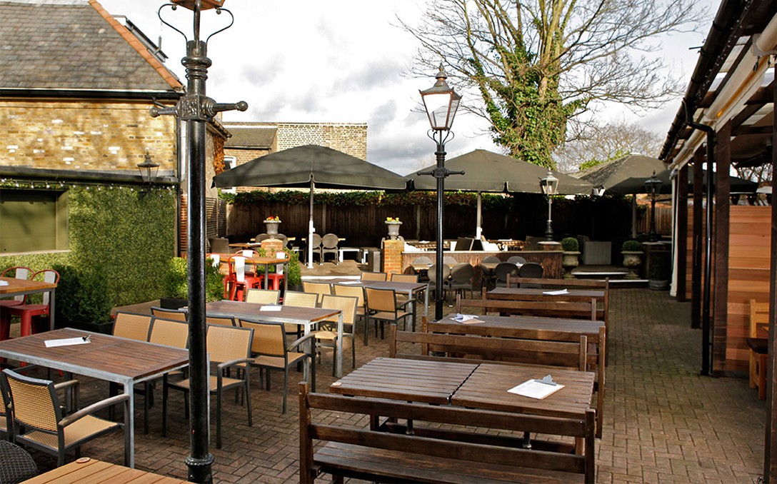 The Cuckfield Wanstead outdoor dining in london