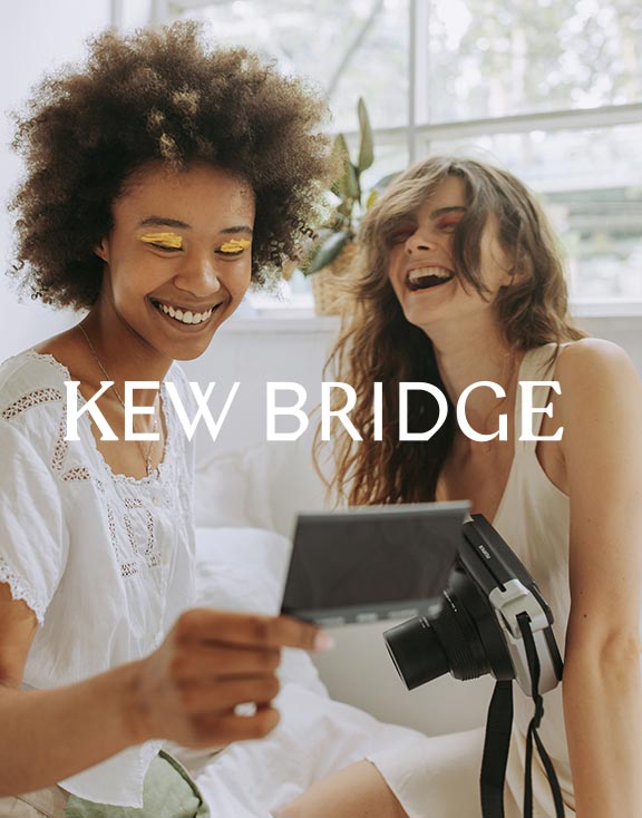 two girls laughing Apo Kew Bridge